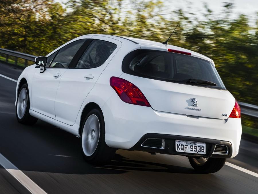  Peugeot 308 2012 года  (BR) (фото 8 из 18)